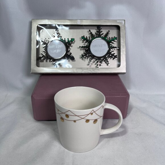 Starbucks 2012 Holiday Gold String of Ornaments Collectors Coffee Mug NWOT 14Oz - Picture 1 of 7